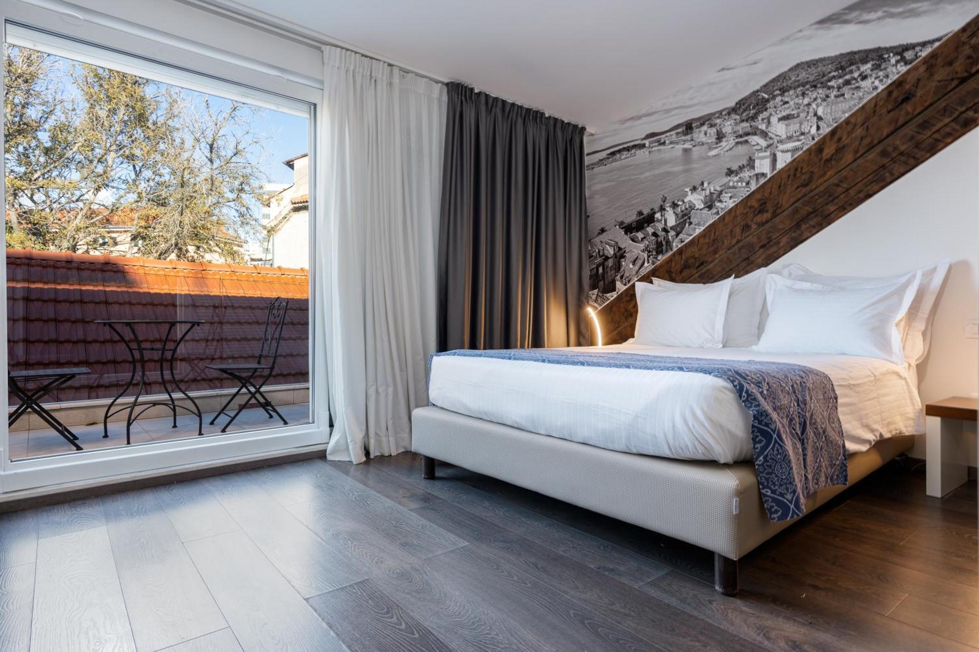 Azur Palace Luxury Rooms Split Eksteriør billede