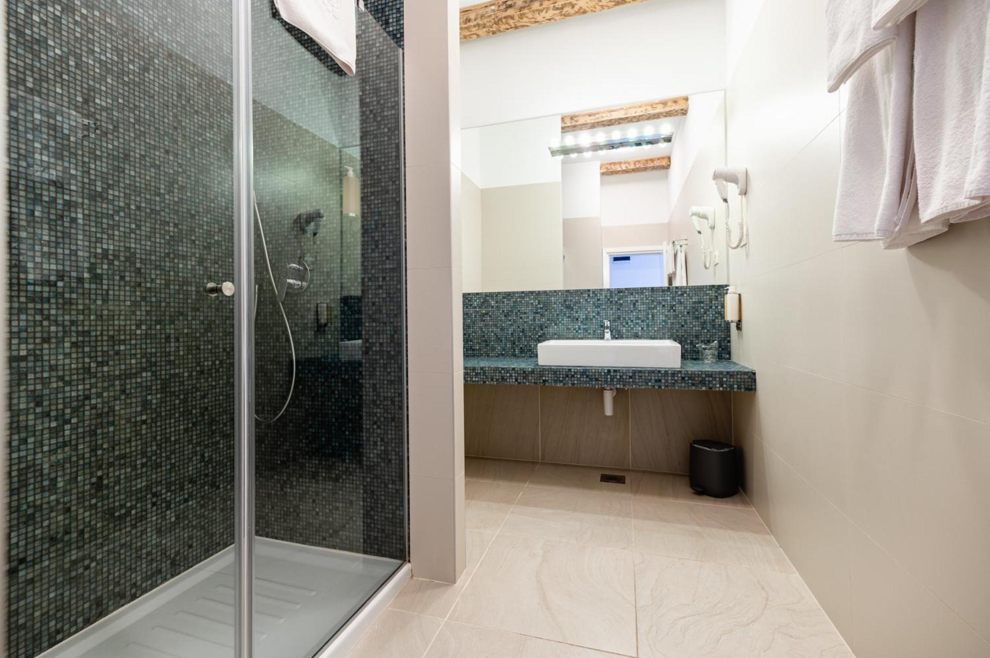 Azur Palace Luxury Rooms Split Eksteriør billede