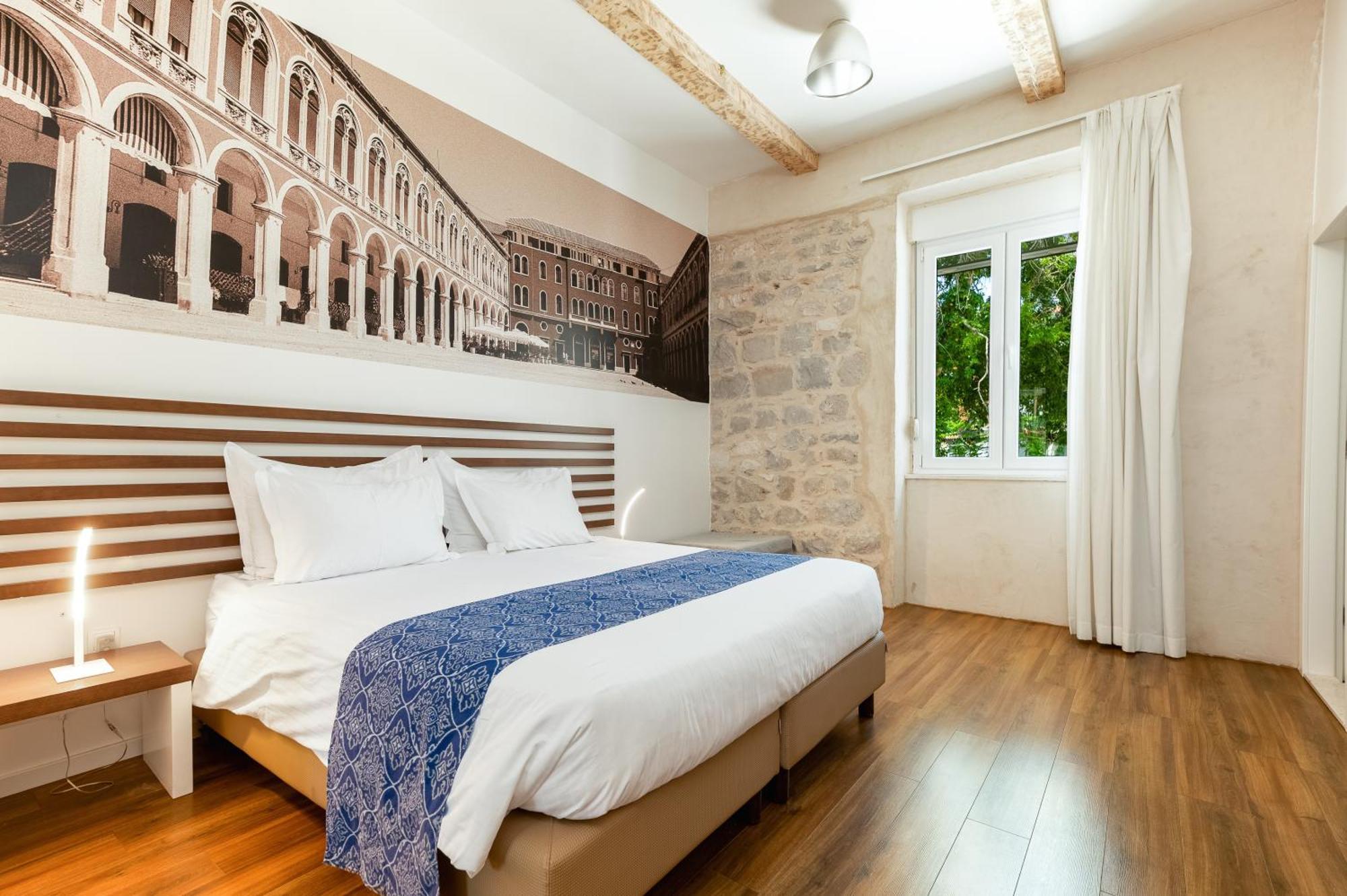 Azur Palace Luxury Rooms Split Eksteriør billede