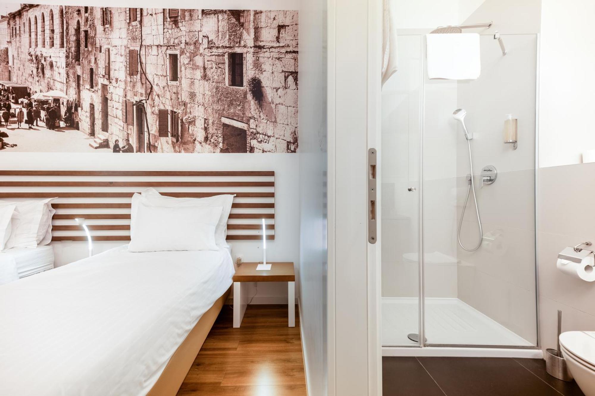 Azur Palace Luxury Rooms Split Eksteriør billede