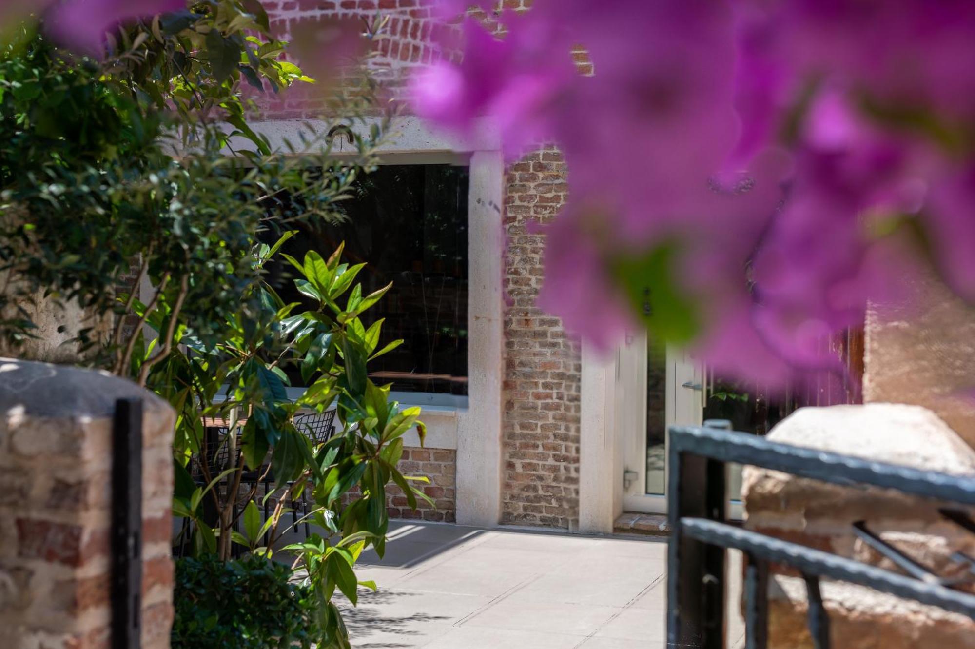 Azur Palace Luxury Rooms Split Eksteriør billede