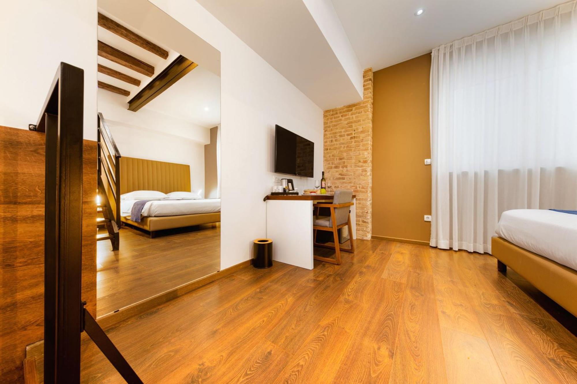 Azur Palace Luxury Rooms Split Eksteriør billede