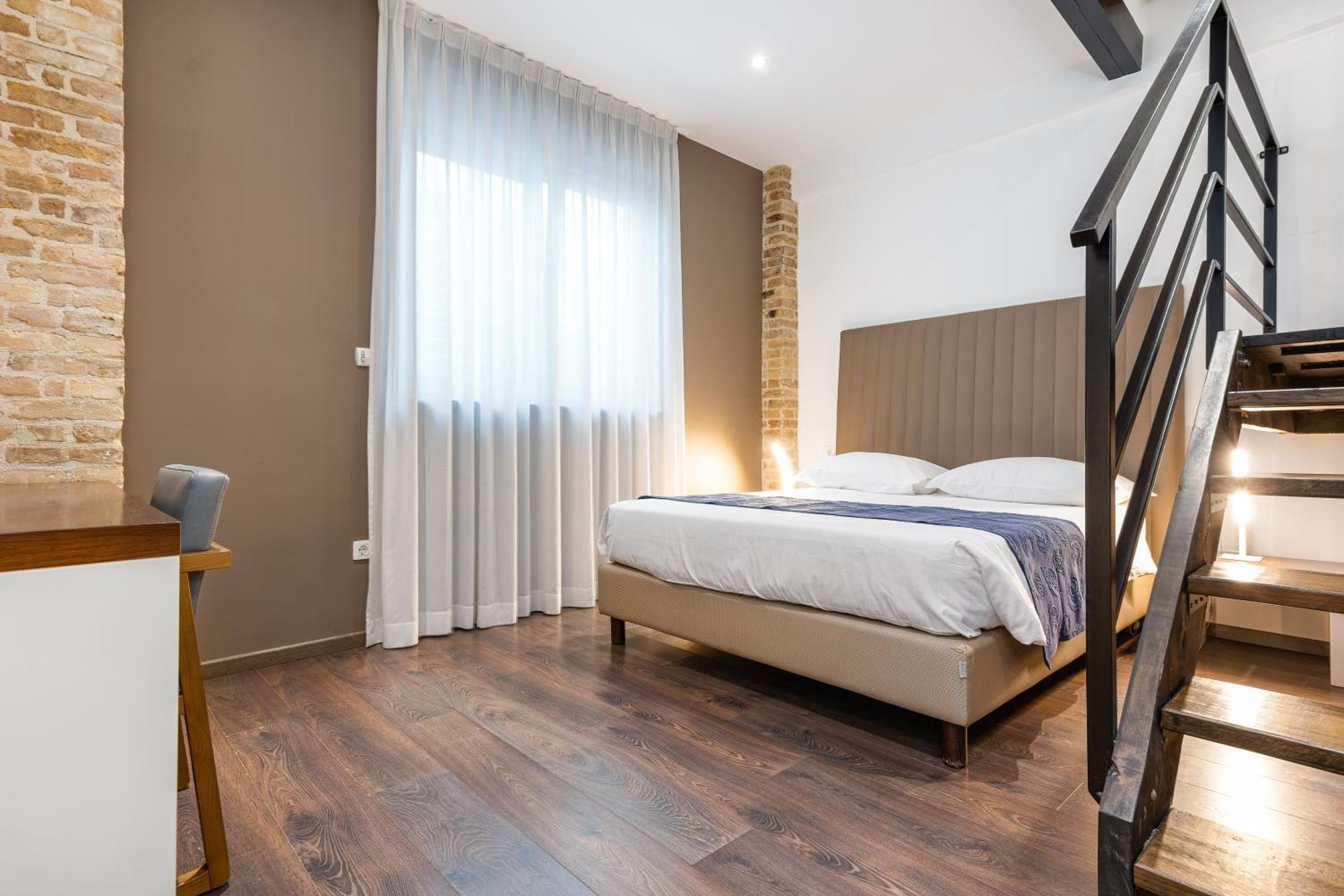Azur Palace Luxury Rooms Split Eksteriør billede